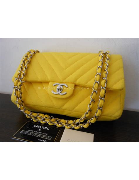 chanel sac jaune|Chanel sac boutique.